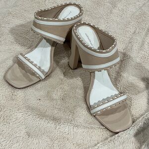 Antonio Melani Beige and White Heeled Sandals